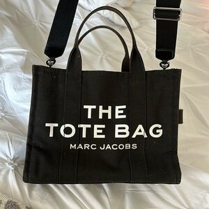 AUTHENTIC Marc Jacobs THE TOTE BAG black medium